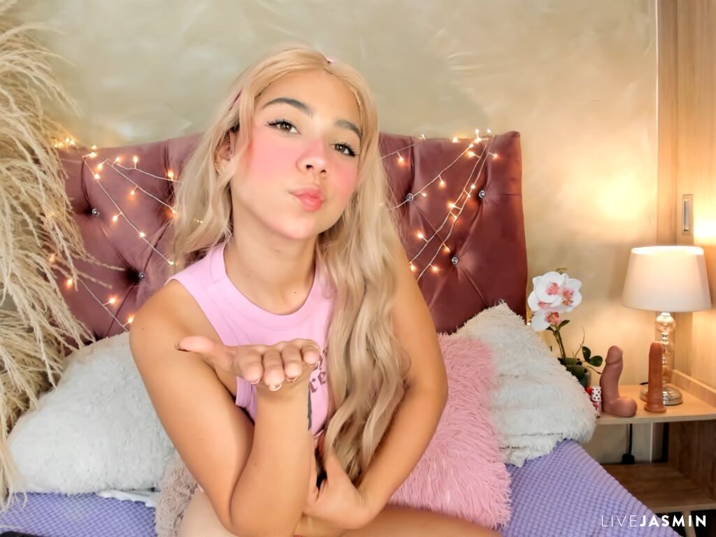Live cam model SiennaDilucas